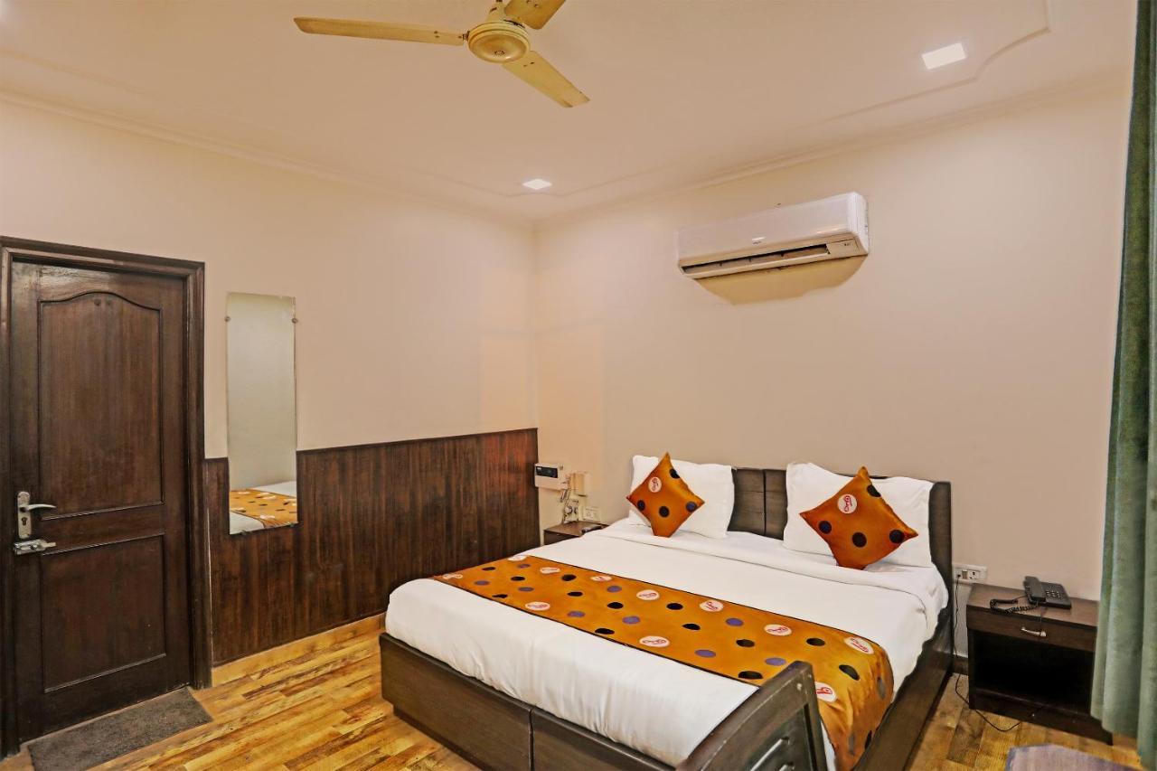 Hotel Grand Tushar - Ghaziabad Railway Station 外观 照片
