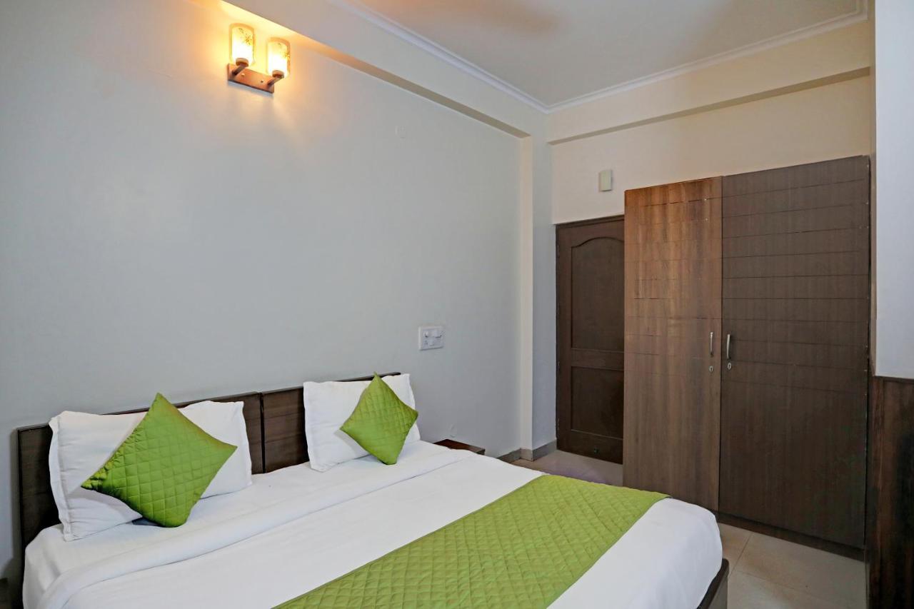 Hotel Grand Tushar - Ghaziabad Railway Station 外观 照片