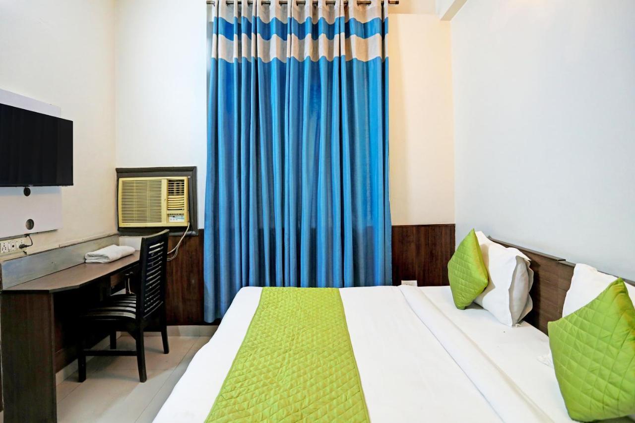 Hotel Grand Tushar - Ghaziabad Railway Station 外观 照片