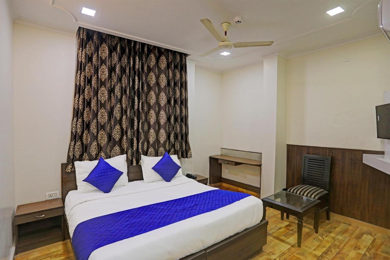 Hotel Grand Tushar - Ghaziabad Railway Station 外观 照片