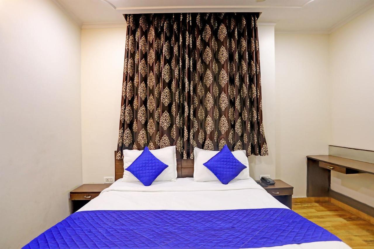 Hotel Grand Tushar - Ghaziabad Railway Station 外观 照片