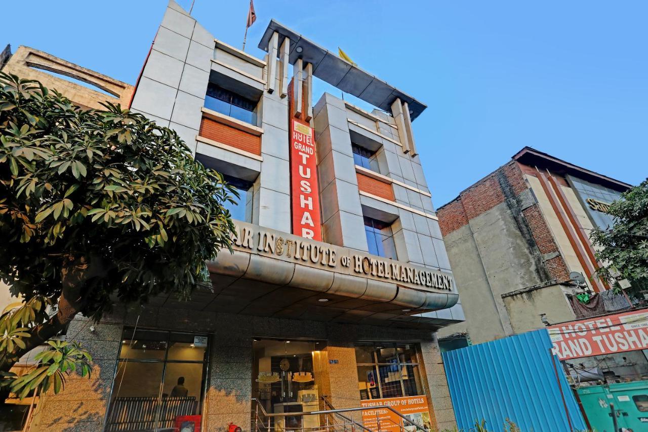 Hotel Grand Tushar - Ghaziabad Railway Station 外观 照片
