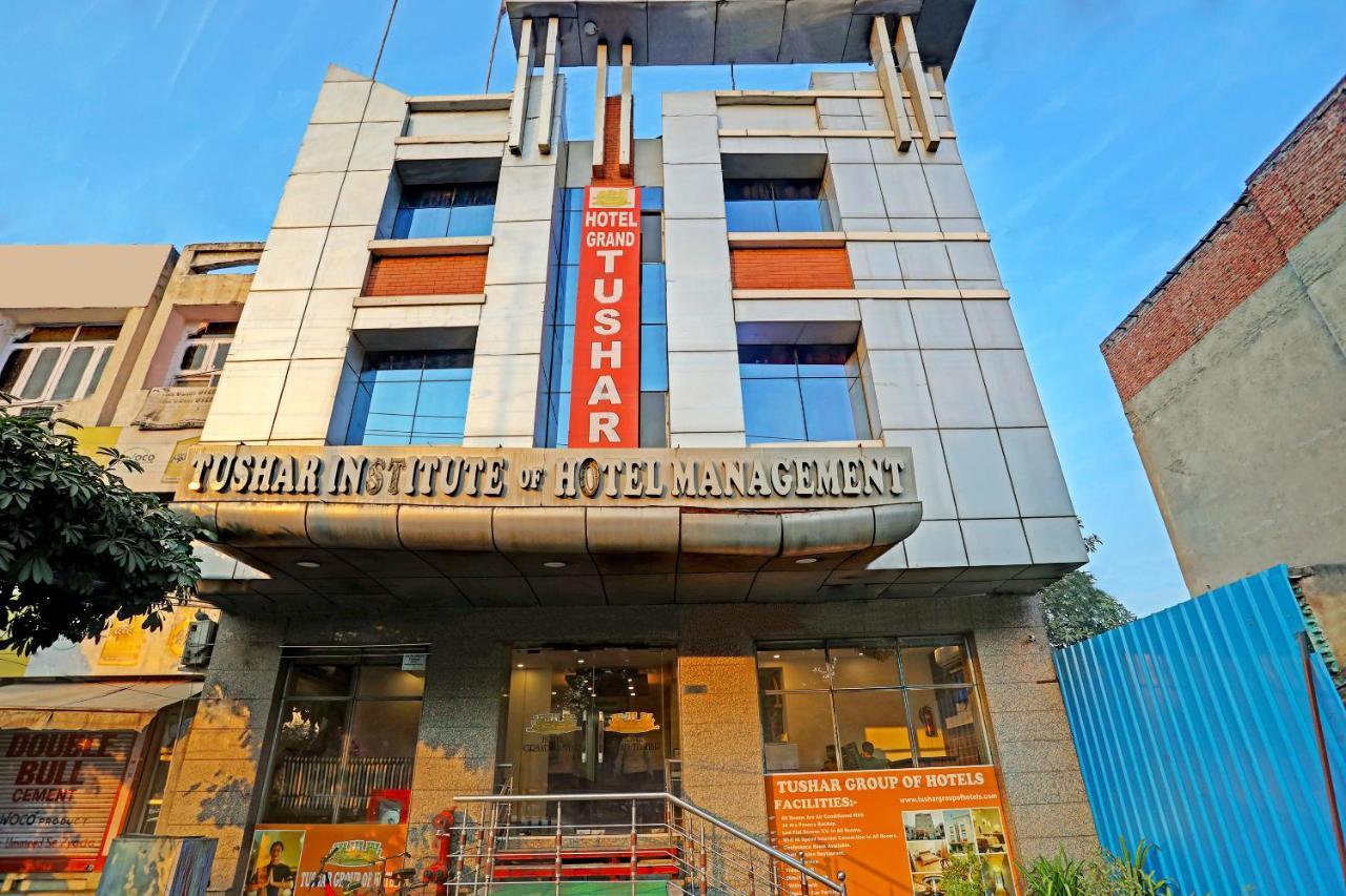 Hotel Grand Tushar - Ghaziabad Railway Station 外观 照片