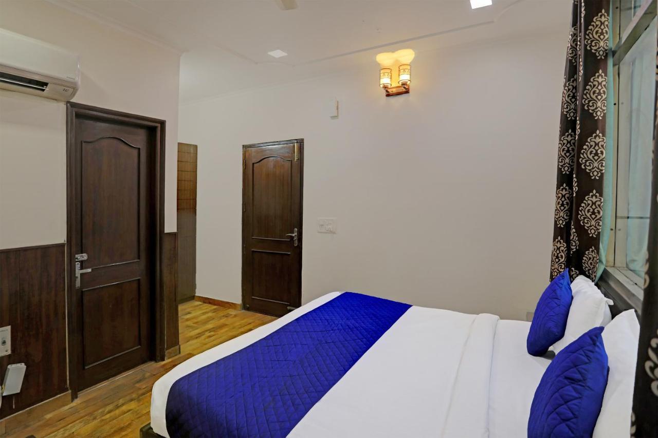 Hotel Grand Tushar - Ghaziabad Railway Station 外观 照片